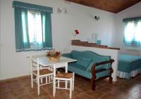Estudio (2 adultos)