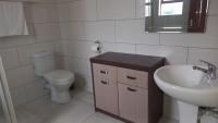 Sintha guest house - Bed and Breakfast Kraaifontein