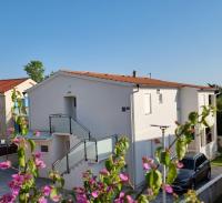 Apartmani Blagus - B&B Privlaka
