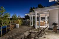 Island Retreat - Luxury Getaway - Thesen Island - B&B Knysna