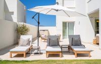 Luxury Frontline Golf Apartment in Prestigious San Roque Club - B&B San Roque
