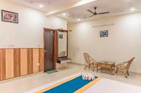 Red and Blue Apartments by grotto peace - Ferienwohnung Kasauli
