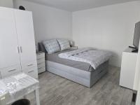 Alex Ferienwohnung - nahe ZOB & Hbf - B&B Lübeck