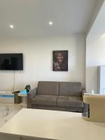 Dana - B&B Carini