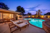 Vegas Mansion: Pool, Spa, Sauna, Theatre, By STRIP - B&B Las Vegas