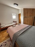 Aerodrom Apartment Ana - Bed and Breakfast Tivat