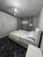 Duomo Apartament - B&B Shkoder