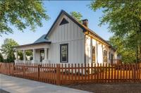 Newly Renovated 3BR Minutes From Benz Stadium & DT - Chambres d'hôtes Atlanta