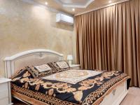 3 Rooms of the Sun Almaty Center Apartment - B&B Almaty