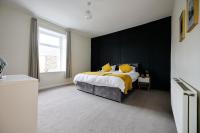 Cosy 2 Bedroom house, Contractors, Families, Relocations - B&B Oswaldtwistle