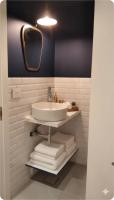 Modern Central Studio 2 Full Bathrooms 24 7 Solar Steps From Nightlife and Mar Mikhael - B&B Beirut