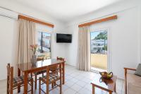 Rosmaris Apartments - Bed and Breakfast Plataniás