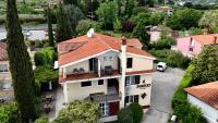 Sherlock's Holidays boutique rooms - B&B Portorose