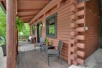 Peaceful Cabin w/ Hot Tub in Dundee: Dogs Welcome - B&B Dundee