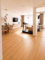 Apartment HomeBase Modernes 4-Sterne Apartment mit Tiefgarage im Zentrum - Chambres d'hôtes Oberkochen