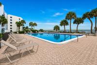 Waterfront Island Oasis! Heated Pool with Stunning View & 2 Full Bath - B&B Marco Island