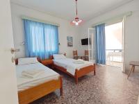 Frinda, studio next to the sea - B&B Akrogiáli