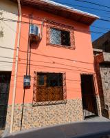 AmazHost - Casa Rosa com Split, Wi-Fi 700 Mb e Água Quente - Chambres d'hôtes Belém
