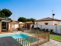 Casa con piscina Privada Barbacoa vallada - Chambres d'hôtes Chiclana de la Frontera
