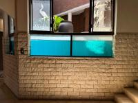 Koi liv-Inn Bedfordview ll Modern Guest House Near OR Tambo - Chambres d'hôtes Bedfordview