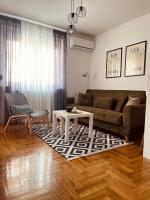 Apartman Lea - Bed and Breakfast Lukavica