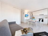 Renew Terrace F with Swimming Pool 70m from the Beach - Bed and Breakfast Baja Sardinia