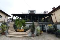 Pensiunea Antique - B&B