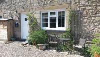 The Stables, 2 Plough Square - Bed and Breakfast Glanton
