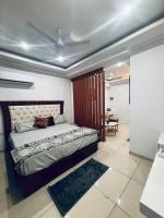 Saffron Nest - B&B Zerakpur