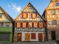 Historisches Fachwerkhaus Waiblingen, 3 Zi, Flexible Anreise, 20 min Stuttgart - Chambres d'hôtes Waiblingen