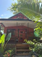 Cabaña Vacal WiFi, beach front #1 - Bed and Breakfast Uvita