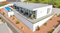 Villa Serenity by Rentallido - B&B Prazeres