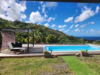 Appartement des 5 Trésors - piscine et vue panoramique - B&B Case-Pilote