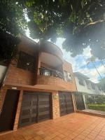 Lumière House - B&B Medellín