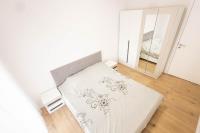 Central Heights - Ferienwohnung Peja