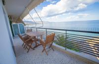 Blue Horizon Seafront Apartment - B&B Agioi Theodoroi