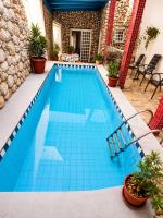 Hostel Goiabeiras com Piscina Próximo à Arena Pantanal - B&B Cuiabá