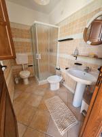 Chambre Double ou Lits Jumeaux avec Salle de Bains
