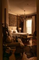 The Luxe Loft Knoxville - Bed and Breakfast Knoxville