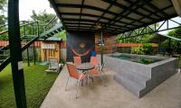 Tropical Haus CR - El Manglar - B&B San Domingo