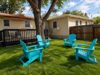 Bright 2BR Broadmoor Basecamp | King Bed - B&B Colorado Springs