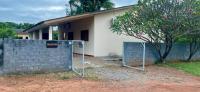 Hospedagem Trevisan casa com 3 quartos e garagem de 1 a 10 pessoas - B&B Lucas do Rio Verde