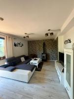Apartmán Lara -Lesná - B&B Stará Lesná
