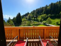 Standard Doppelzimmer mit Bergblick