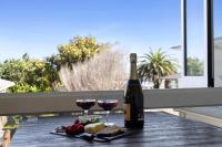 Beach Studio - coastal escape near Fitzroy Beach - B&B Distretto di New Plymouth