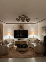 Velmora Room 15 - Ferienwohnung Abu Dhabi