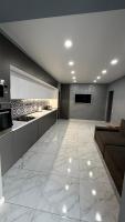 Апартаменты Lux River Park Днепр - Bed and Breakfast Dnjepropetrovsk