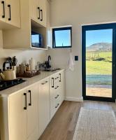 Stables on Kloof - Chestnut Cottage - B&B Stellenbosch