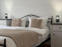 BCB Aparts Nordic Nest - Chambres d'hôtes Floreşti