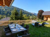 Chalet cosy et neuf, Grande Terrasse, Vue panoramique - Bed and Breakfast Saint-Jean-de-Sixt